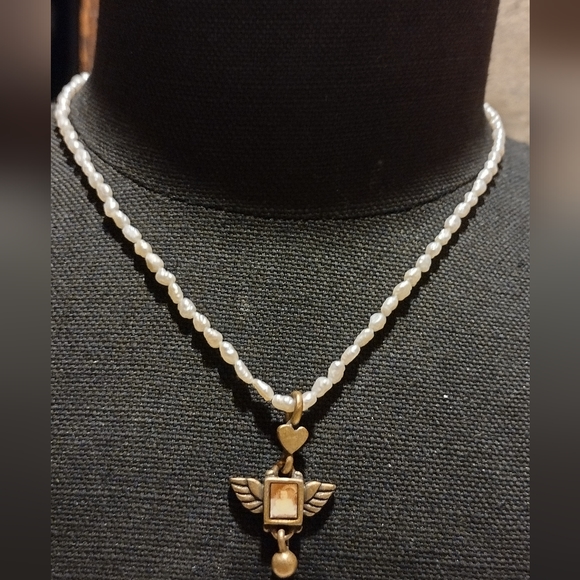 Real freshwater pearl GUESS necklace - Picture 7 of 16